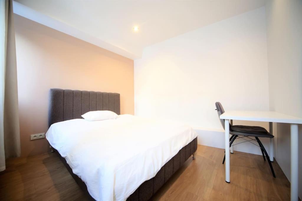Two Bedroom / Old Town With Private Terrace Riga Ngoại thất bức ảnh